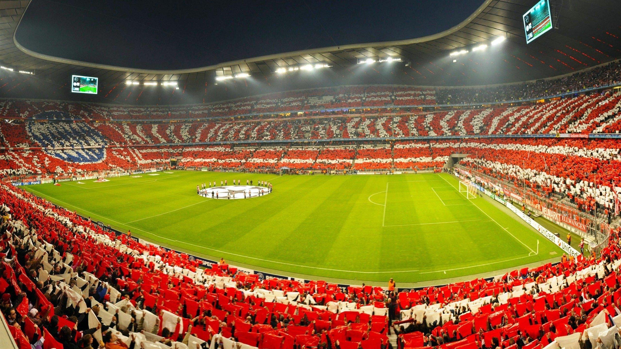 韩乔生盛赞川超,赛事组织井然有序,草皮灯光俱显高水平